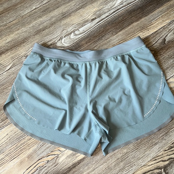 lululemon athletica Pants - Lululemon Find Your Pace Short 3" Lined